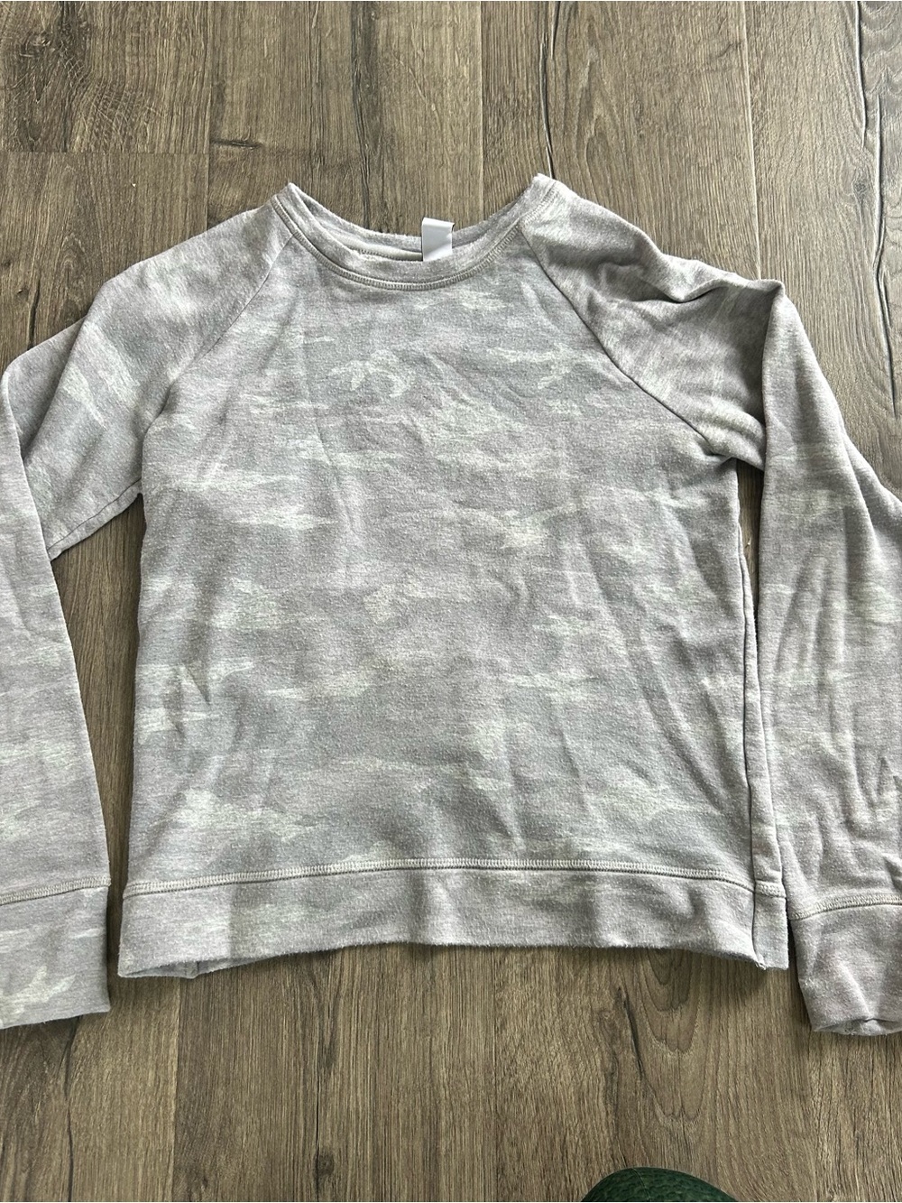 Athleta Girl Heather Gray Crewneck Top